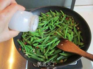 豆豉鲮鱼刀豆丝的做法步骤:7