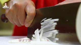 朝族媳妇教你正宗辣白菜的做法的做法步骤:16