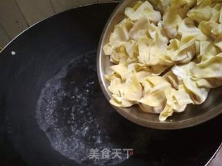 构杞云吞的做法步骤:6