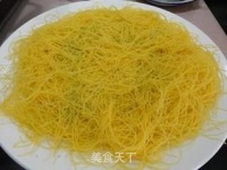 虾蟹蒸玉米面,真正色香味俱全的做法步骤:2
