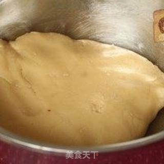 杂粮果仁月饼的做法步骤:2