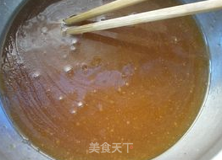 莲蓉蛋黄月饼的做法步骤:9
