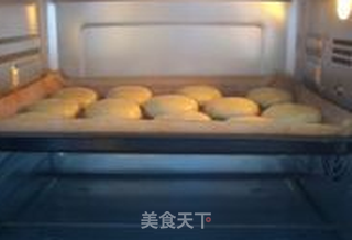 芸豆肉松酥皮月饼的做法步骤:11