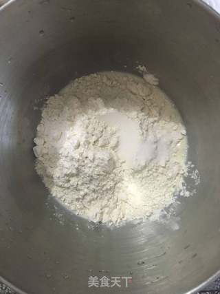肉松面包的做法步骤:2