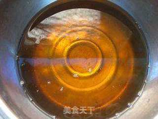 红豆莲蓉蛋黄月饼的做法步骤:6