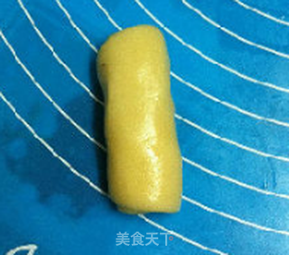 蛋黄酥的做法步骤:9