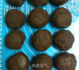 蛋黄酥的做法步骤:15