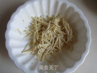 红薯丝饼的做法步骤:4