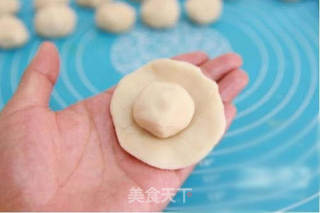 【番茄配方】滇式玫瑰鲜花月饼 —— 浓浓的鲜花味,仿佛有蜜蜂在飞舞的做法步骤:8