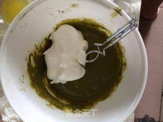 抹茶慕斯蛋糕的做法步骤:4
