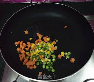 什锦炒饭的做法步骤:6