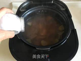 莲藕棒骨汤的做法步骤:8
