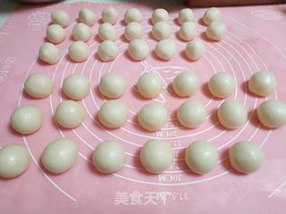 烫面蛋黄酥的做法步骤:6