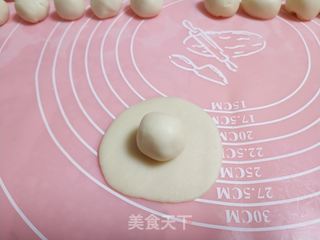 烫面蛋黄酥的做法步骤:7