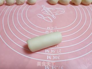 烫面蛋黄酥的做法步骤:11