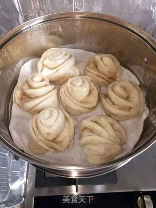传统花卷的做法步骤:7