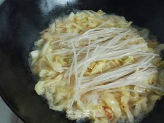 白菜炖粉条冻豆腐的做法步骤:7