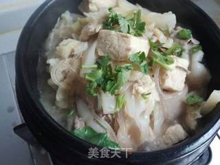 白菜炖粉条冻豆腐的做法步骤：15