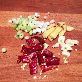 豉香香辣皮皮虾-皮皮虾,我们走~的做法步骤:2
