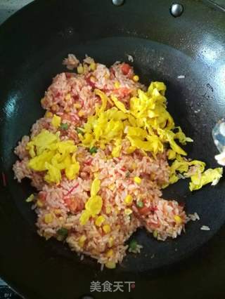 番茄炒饭的做法步骤:5