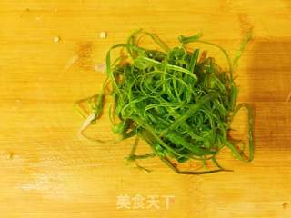 清蒸鲈鱼的做法步骤:12
