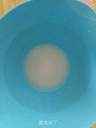双色馒头的做法步骤：1