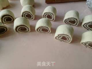 双色馒头的做法步骤：8