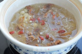 #秋季滋阴润肺#无花果银耳莲子羹的做法步骤:10