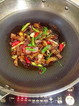 川味回锅肉的做法步骤:9
