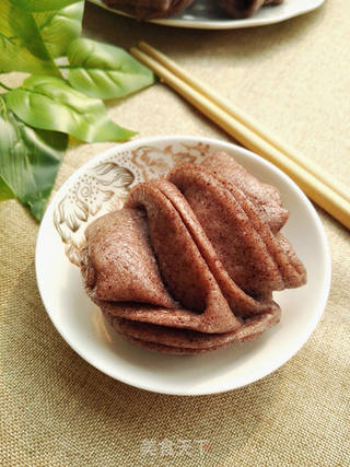 黑米面花卷的做法步骤:12