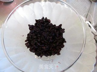 黑米奶酪水果杯的做法步骤:4