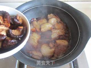 土豆香菇烧肉的做法步骤:5