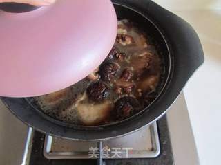 土豆香菇烧肉的做法步骤:6