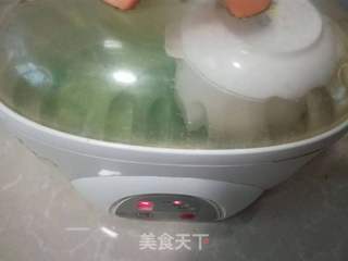 秋季滋阴润肺:银耳百合莲子羹的做法步骤:7