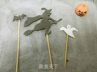 万圣节巧克力淋面蛋糕的做法步骤:5