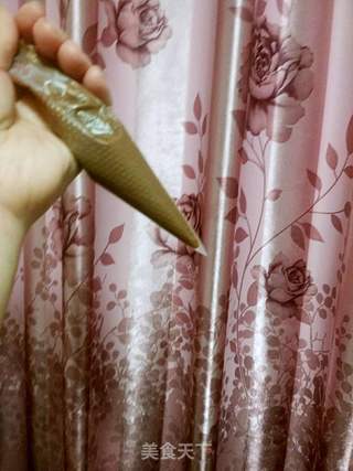 万圣节巧克力淋面蛋糕的做法步骤:8