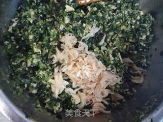 油菜木耳鸡蛋馅饼的做法步骤:16