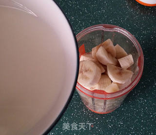 香蕉奶昔的做法步骤:3