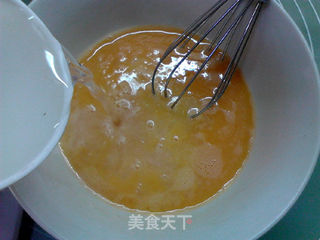 虾仁蒸蛋羹的做法步骤：3