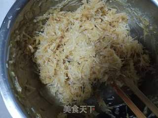 秋季滋阴润肺:萝卜丝馅饼的做法步骤:11