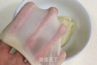 四色螺旋蛋黄酥的做法步骤:5