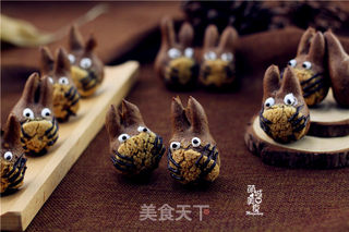 萌哒哒龙猫泡芙的做法步骤:20