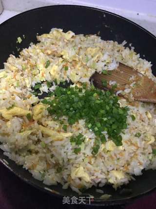 西葫芦胡萝卜蛋炒饭的做法步骤:7