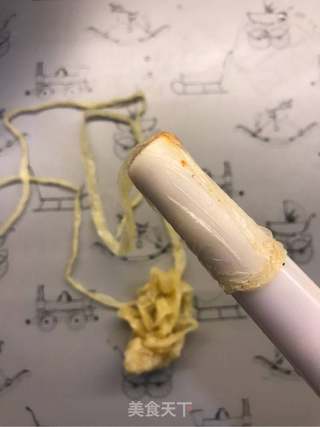 自制黑胡椒风味脆皮肠的做法步骤:16