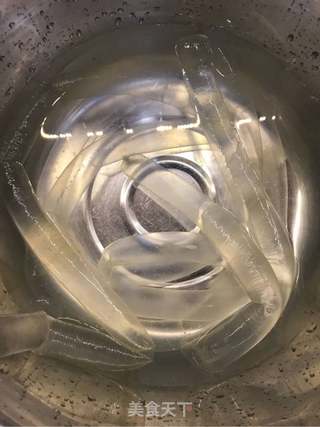 自制黑胡椒风味脆皮肠的做法步骤:15