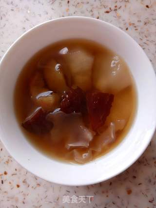 秋季滋阴润肺:红枣银耳秋梨羹的做法步骤：6