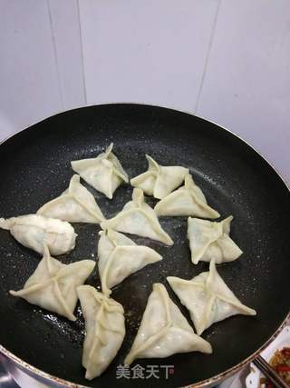 香葱造型煎饺的做法步骤:16