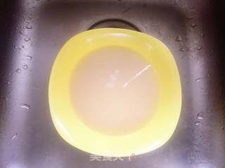 圣诞老人馒头的做法步骤:2