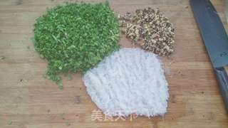 韭菜素包子的做法步骤:3