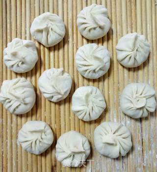 灌汤包的做法步骤：7